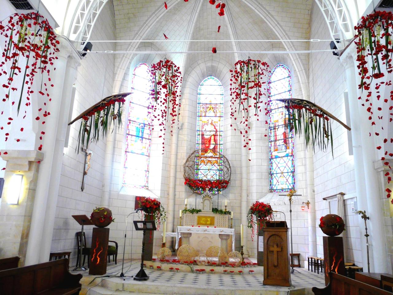 Intérieur de l'église]